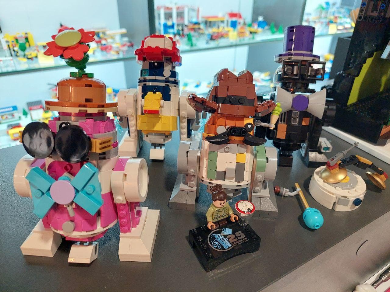LEGO 75392 Creative Play Droid Builder