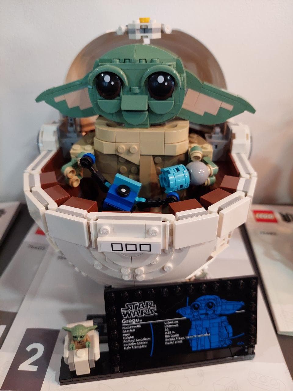 LEGO 75403 Grogu with Hover Pram