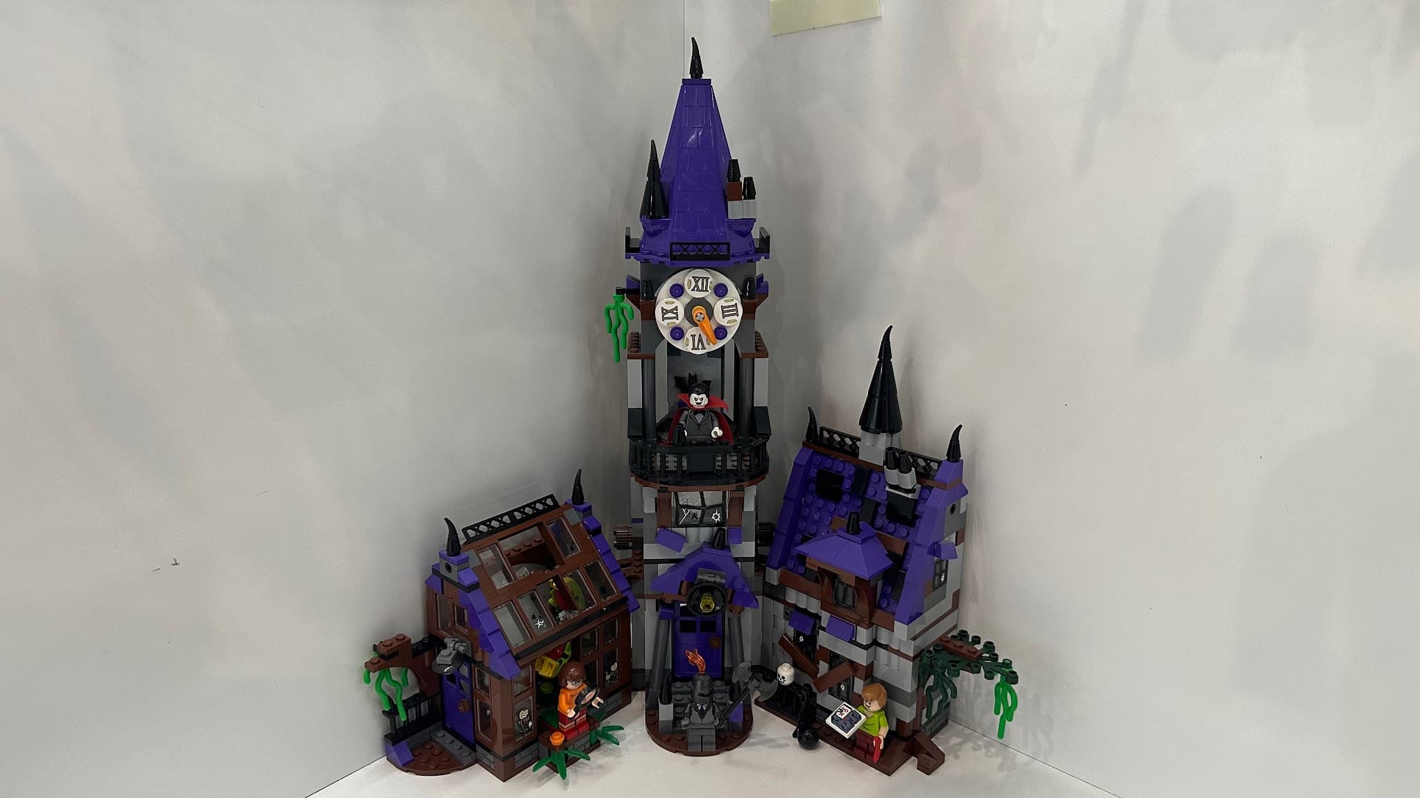 LEGO 75904 Mystery Mansion