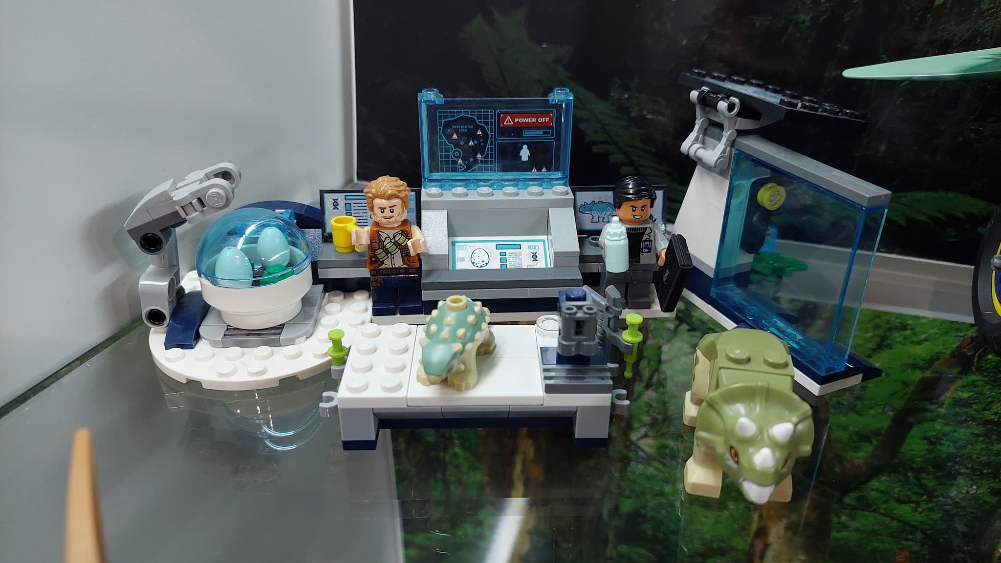 LEGO 75939 Dr. Wu's Lab: Baby Dinosaurs Breakout