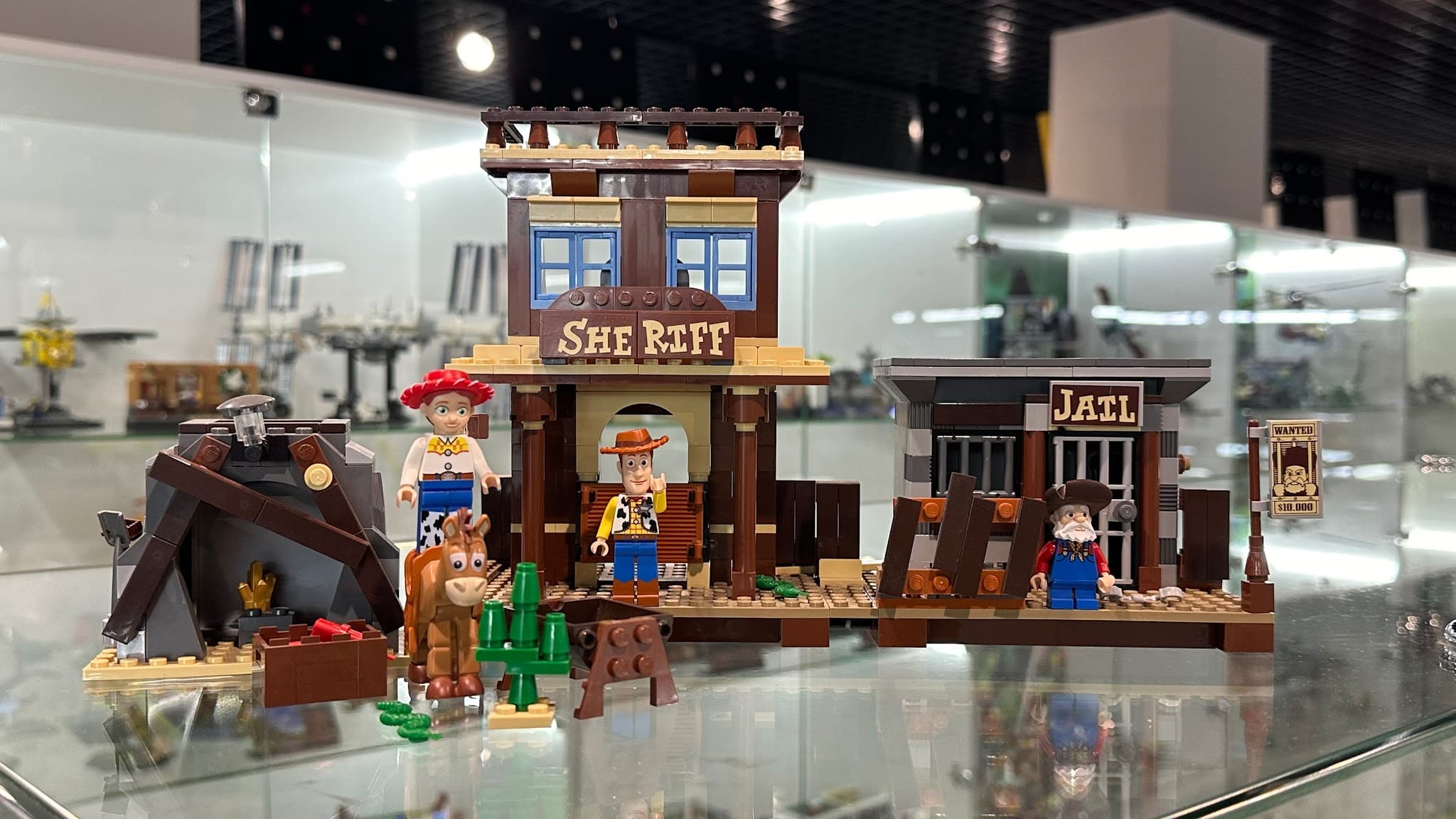LEGO 7594 Woody's Roundup!