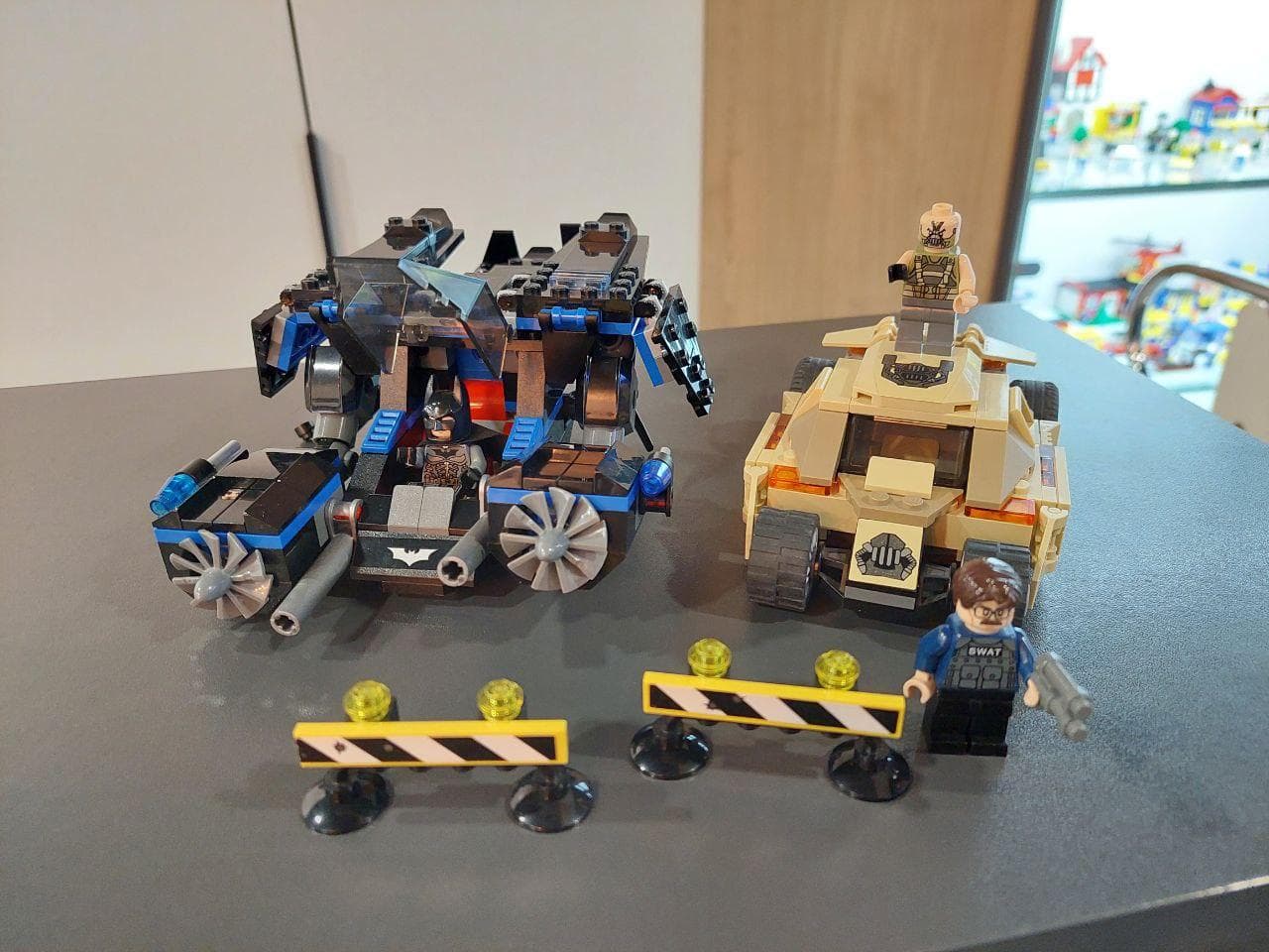 LEGO 76001 The Bat vs. Bane: Tumbler Chase