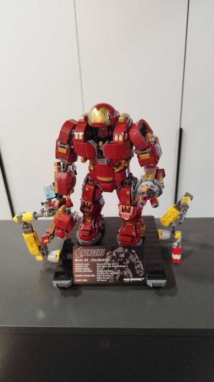 LEGO 76105 The Hulkbuster: Ultron Edition