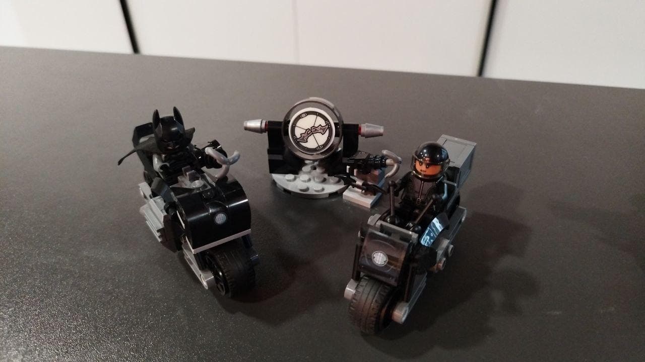 LEGO 76179 Batman & Selina Kyle Motorcycle Pursuit