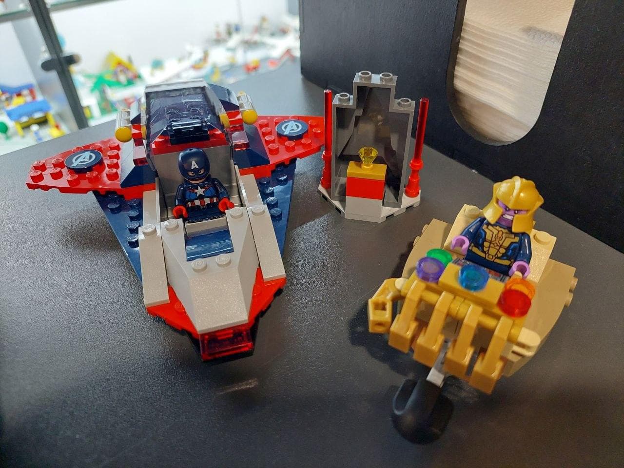 LEGO 76319 Captain America vs. Thanos