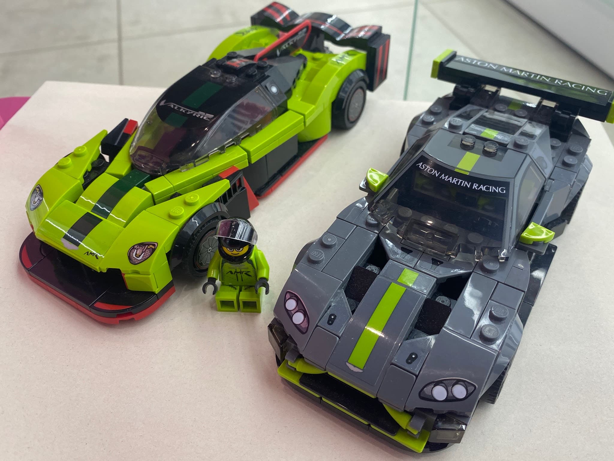 LEGO 76910 Aston Martin Valkyrie AMR Pro and Aston Martin Vantage GT3