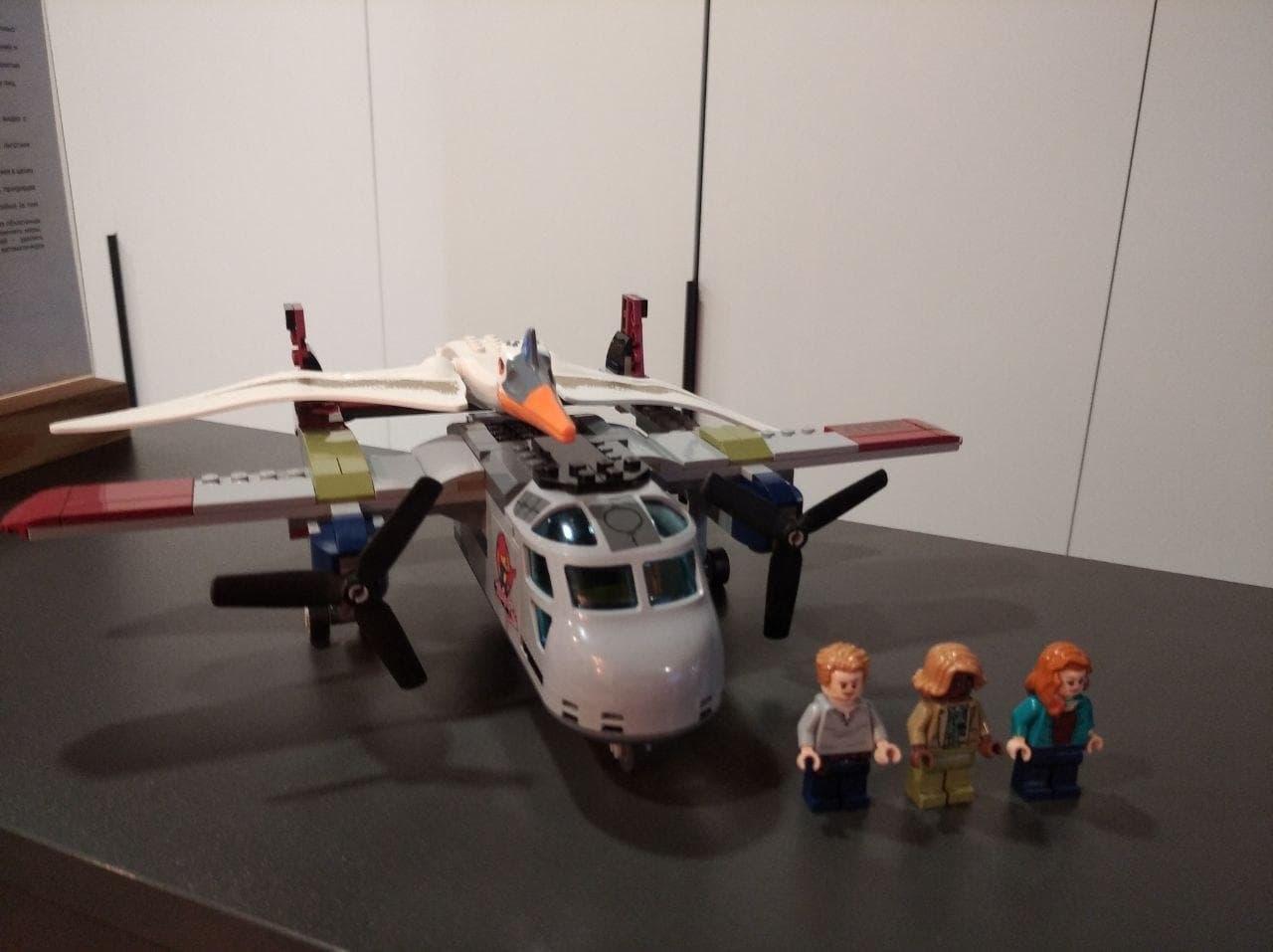 LEGO 76947 Quetzalcoatlus Plane Ambush