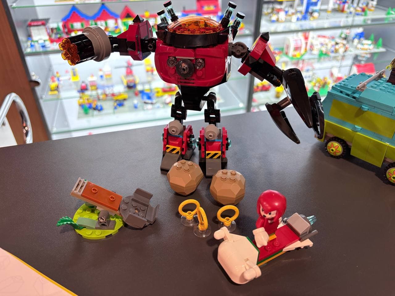 LEGO 77005 Knuckles vs. Dr. Eggman Egg Crusher Mech