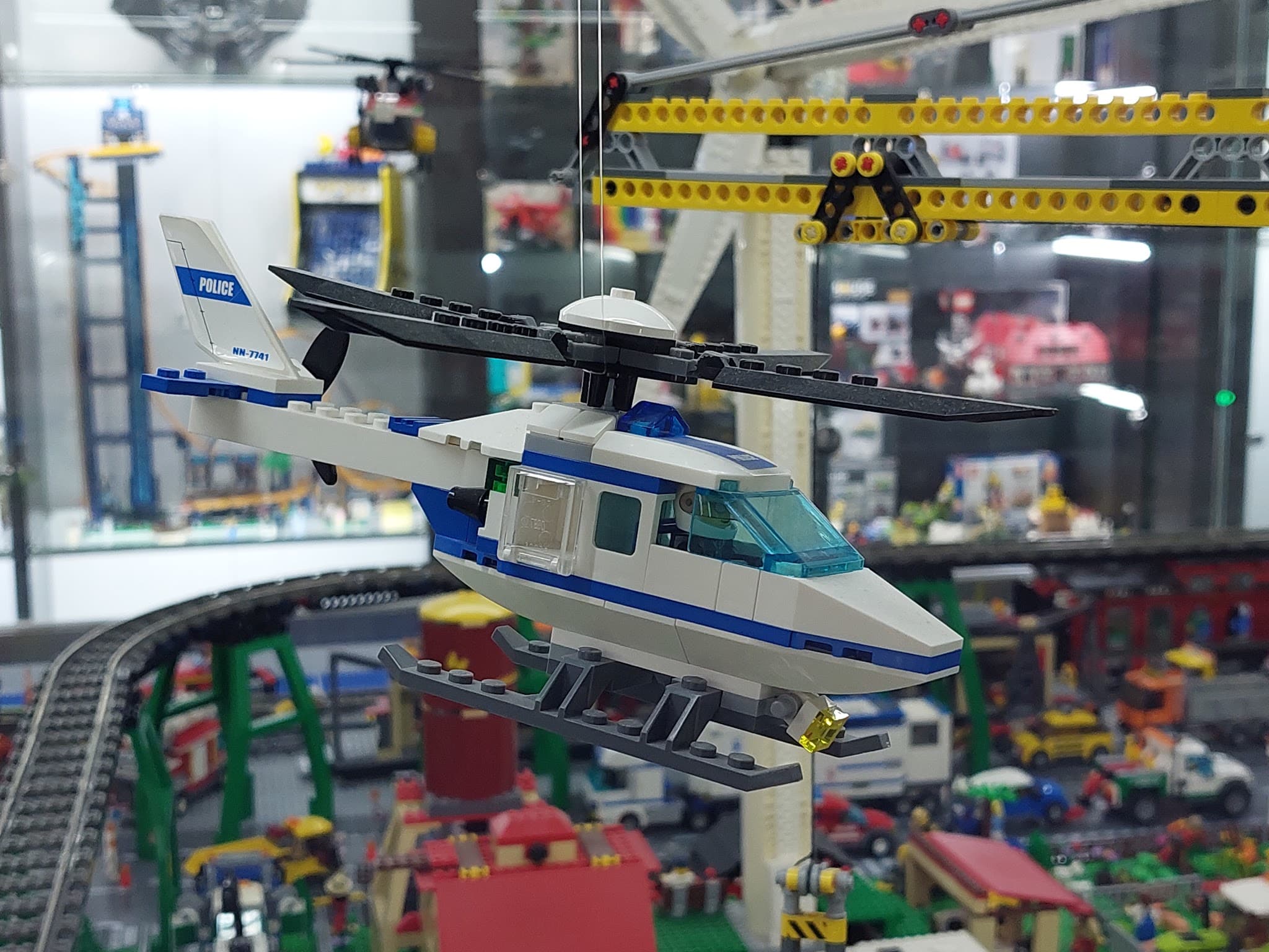 LEGO 7741 Police Helicopter