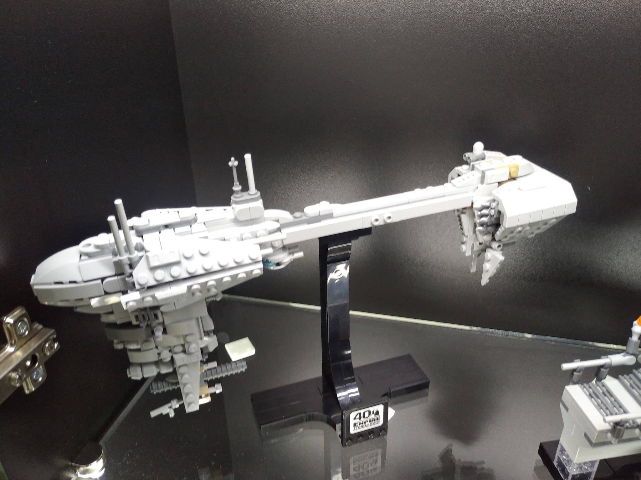 LEGO 77904 Nebulon-B Frigate