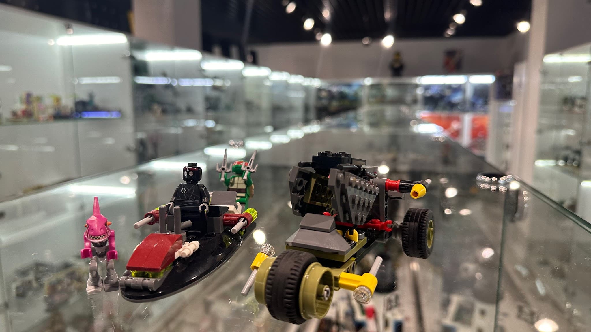 LEGO 79102 Stealth Shell in Pursuit
