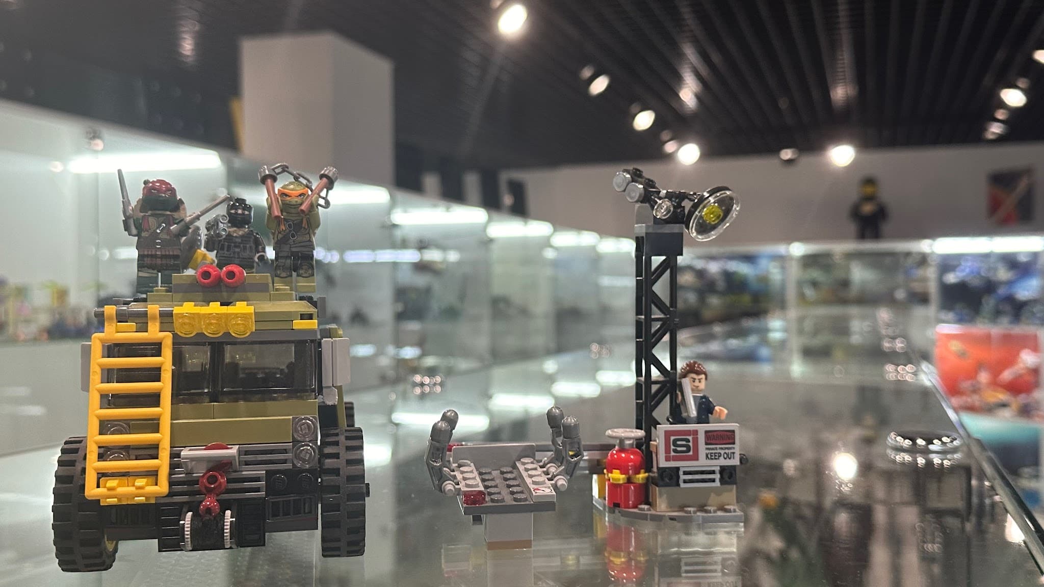 LEGO 79115 Turtle Van Takedown