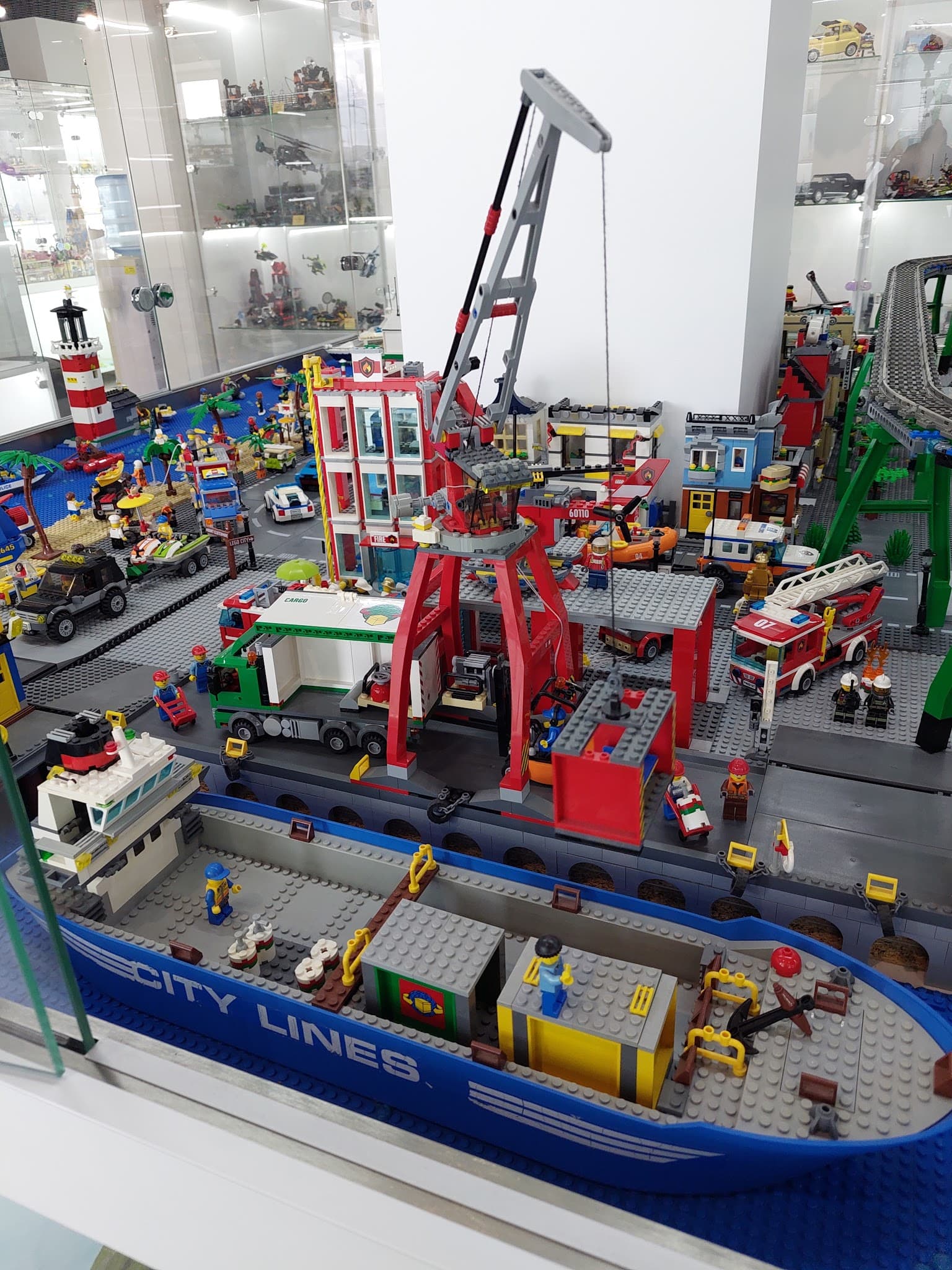 LEGO 7994 LEGO City Harbour