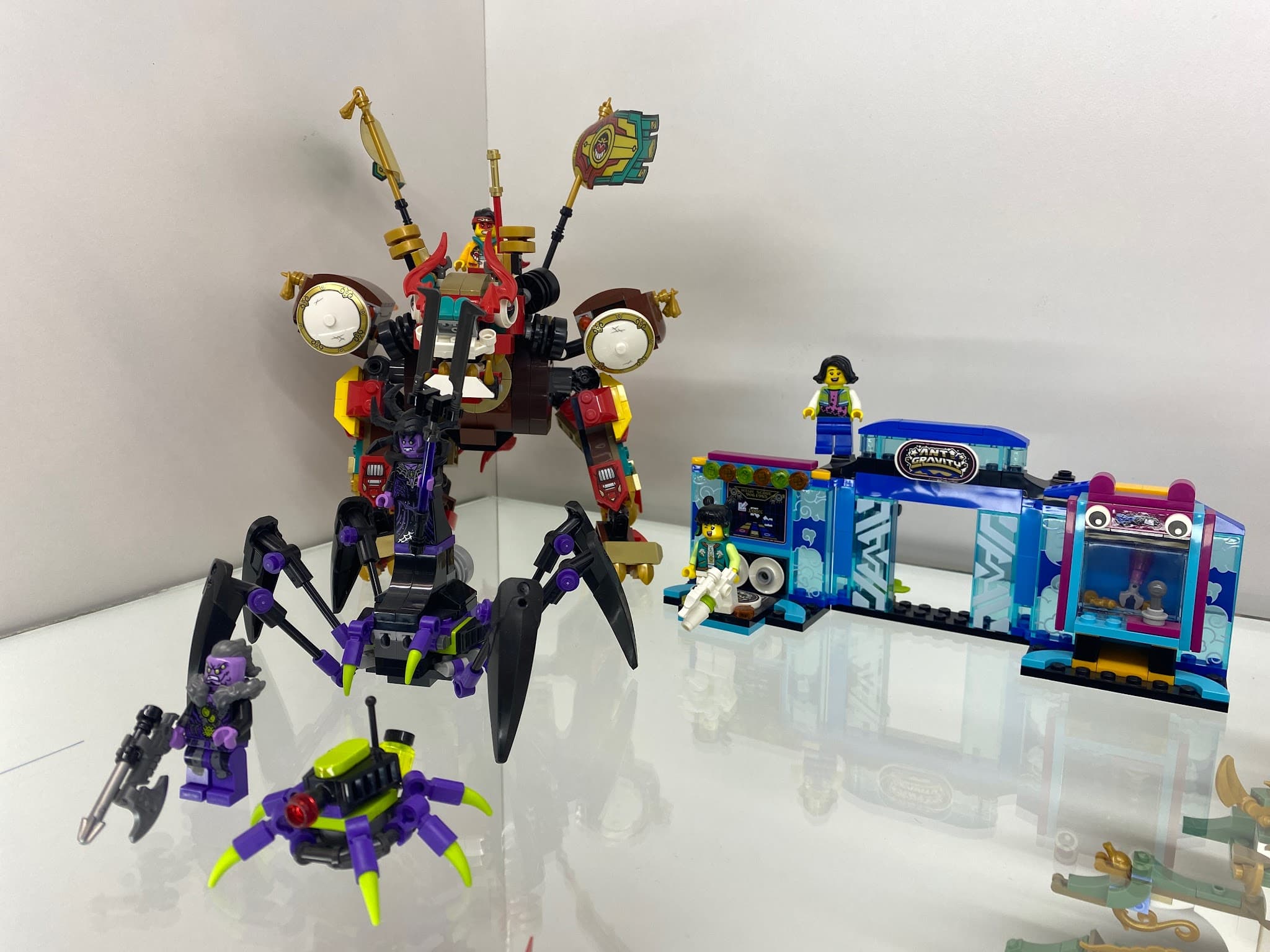 LEGO 80021 Monkie Kid's Lion Guardian