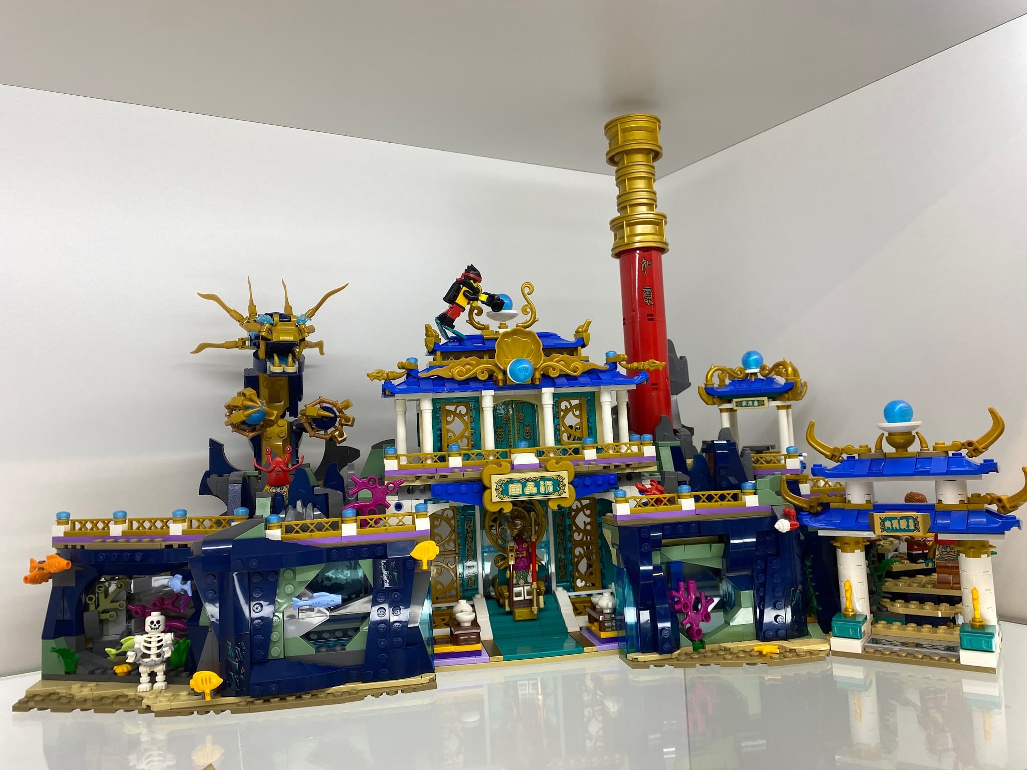 LEGO 80049 Dragon of the East Palace