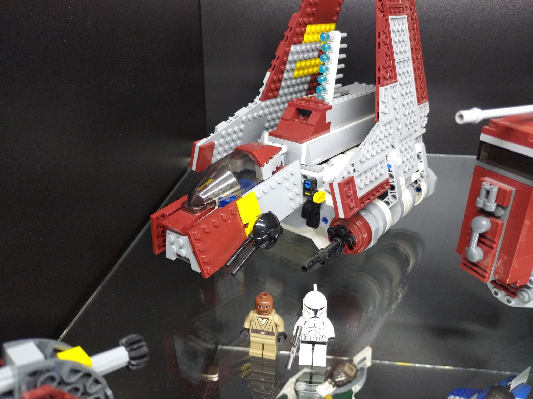 LEGO 8019 Republic Attack Shuttle