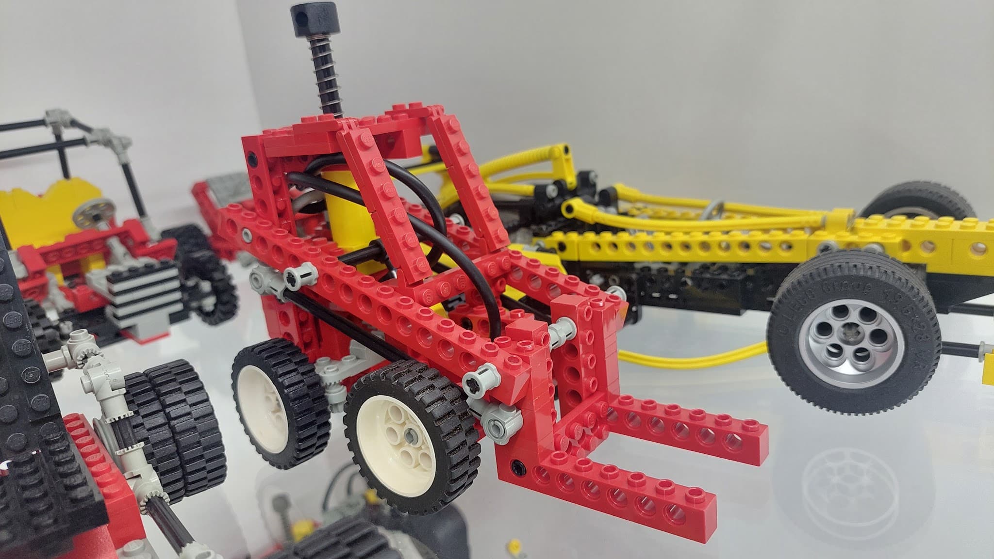 LEGO 8044 Universal Pneumatic Set