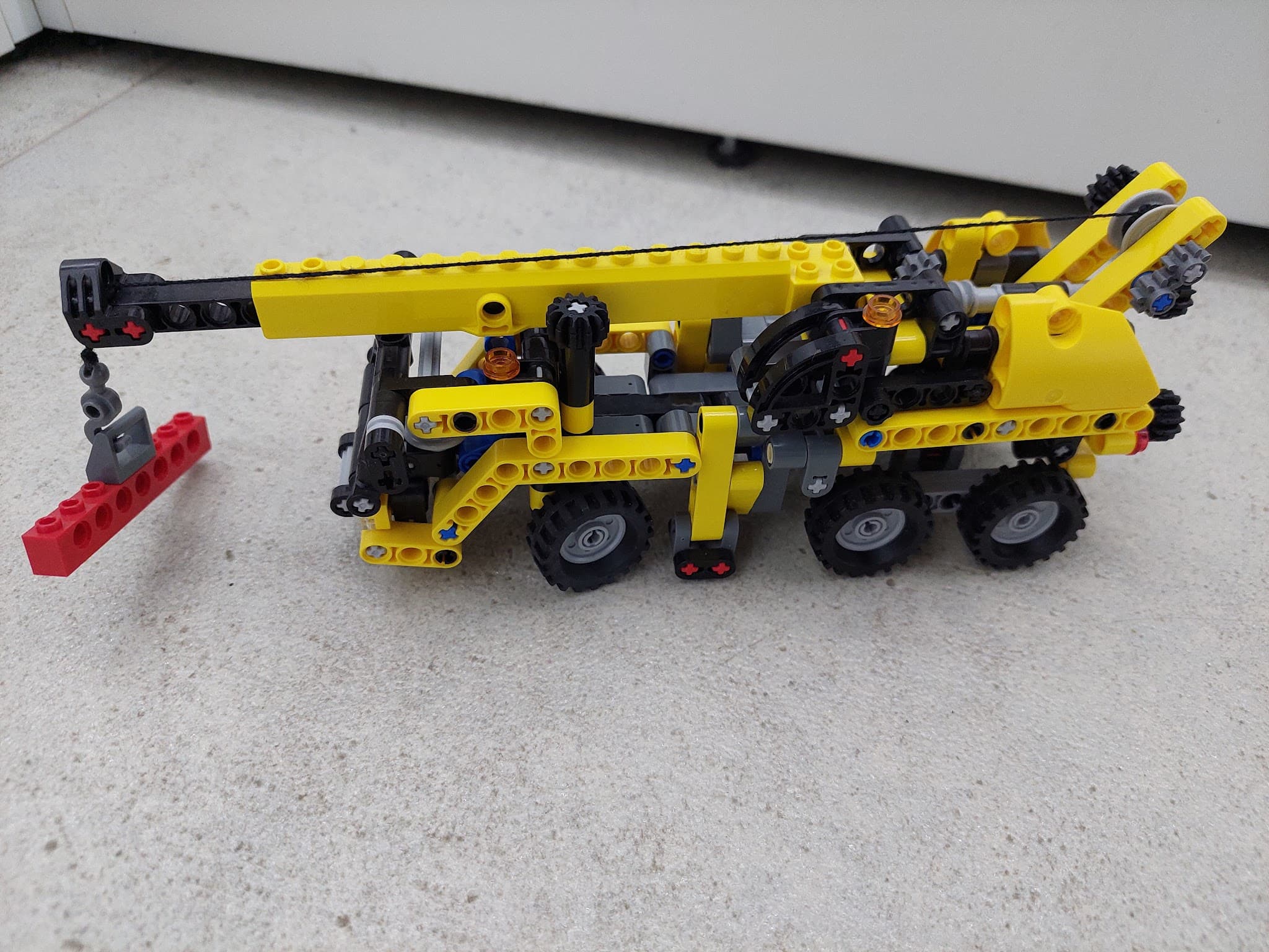LEGO 8067 Mini Mobile Crane