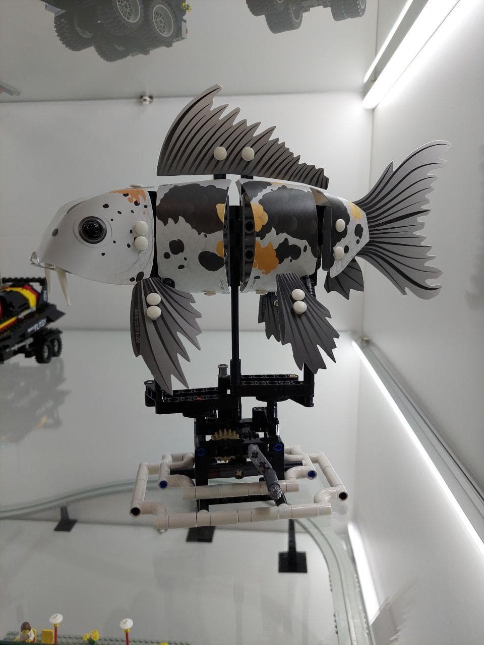 LEGO 81000 Koi