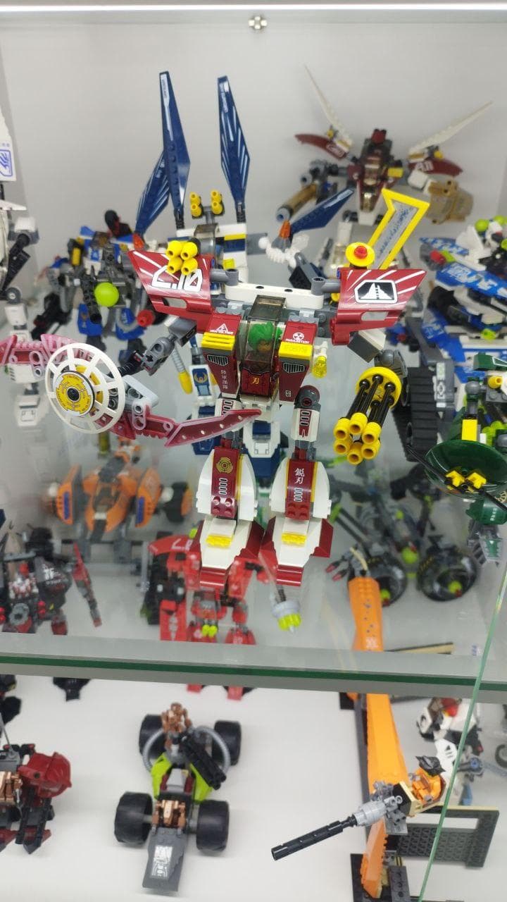 LEGO 8102 Blade Titan