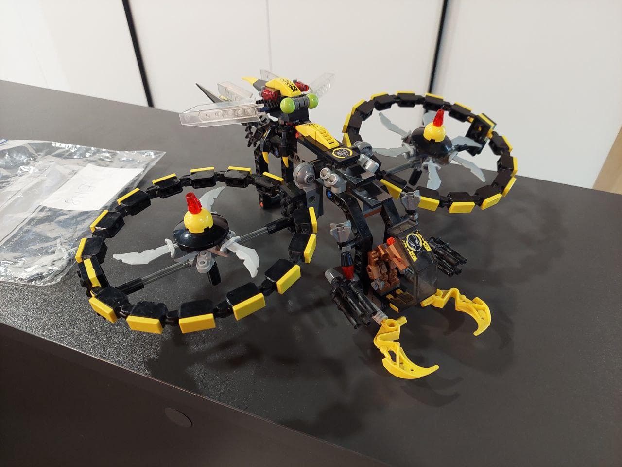 LEGO 8117 Storm Lasher