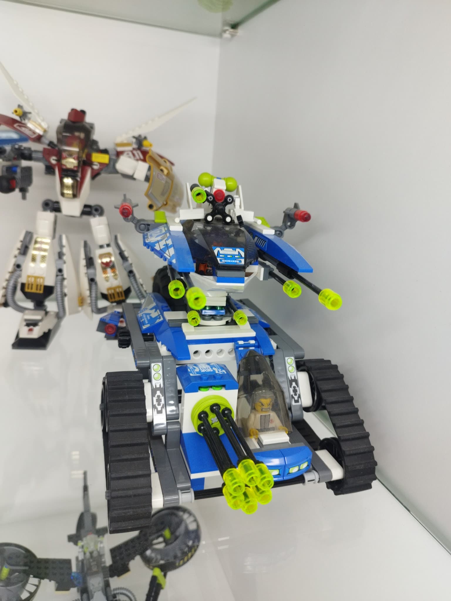 LEGO 8118 Hybrid Rescue Tank