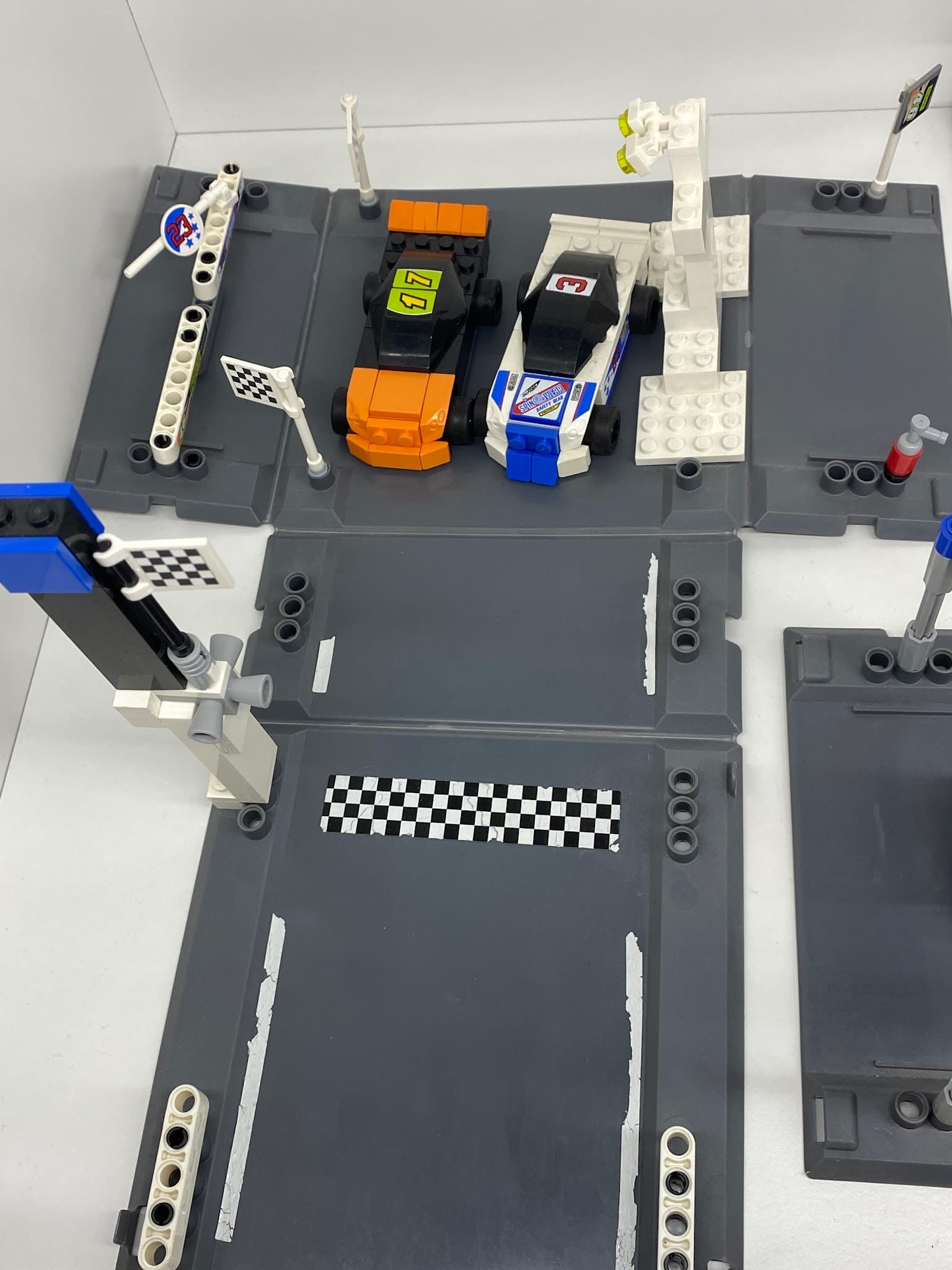 LEGO 8125 Thunder Raceway
