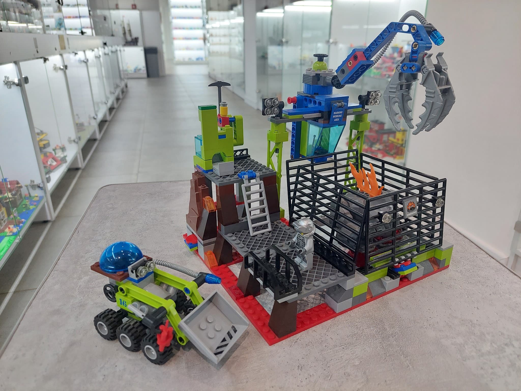LEGO 8191 Lavatraz
