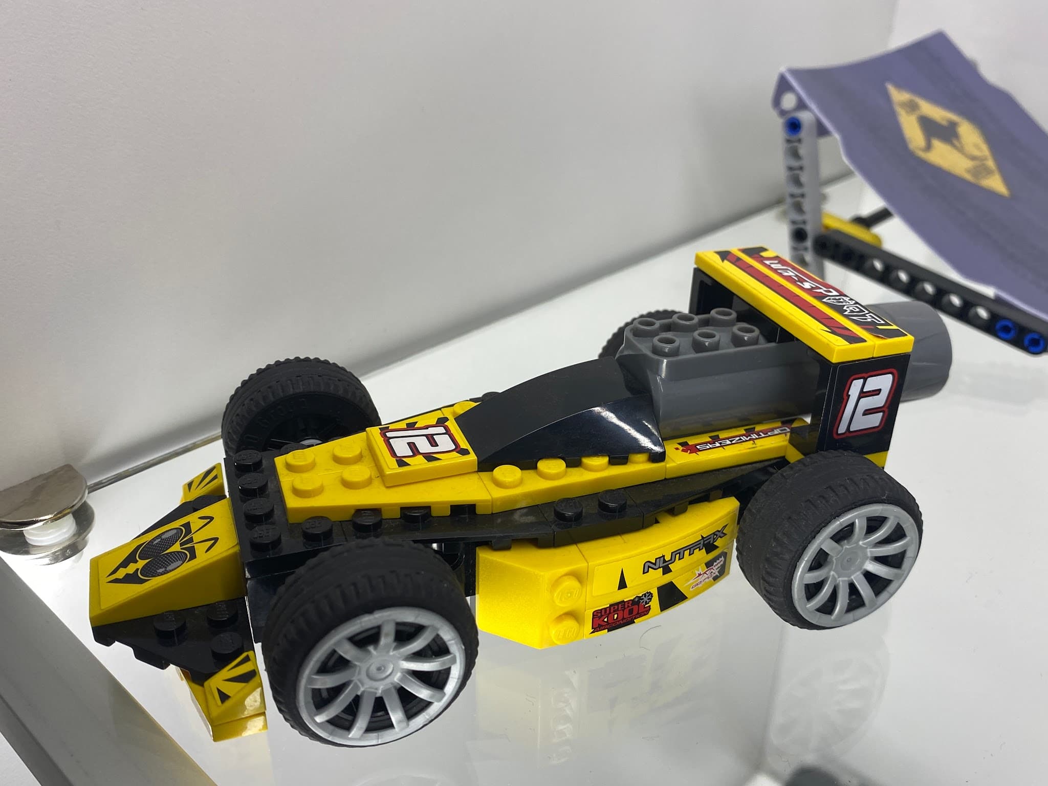 LEGO 8228 Sting Striker