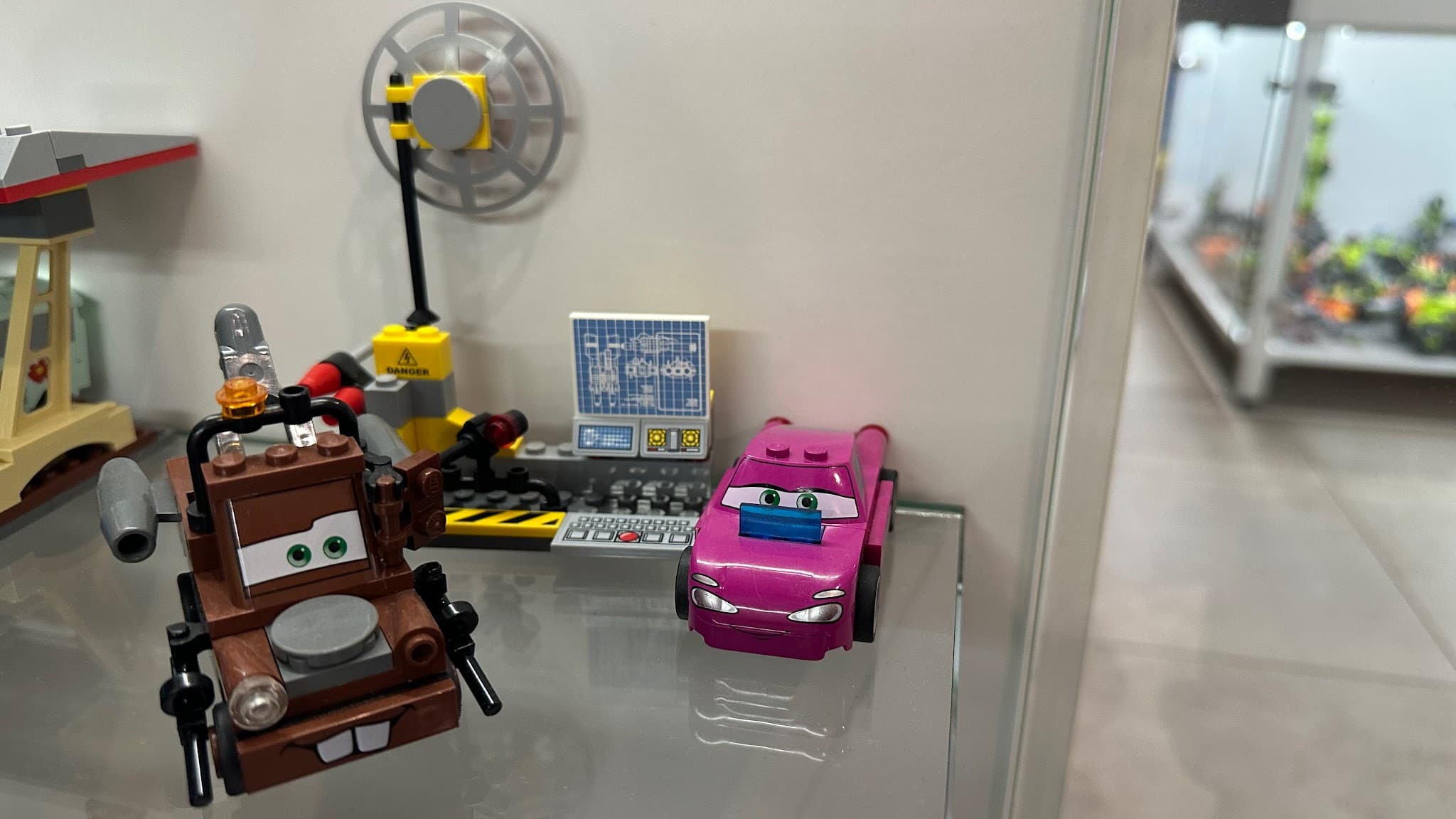 LEGO 8424 Mater's Spy Zone