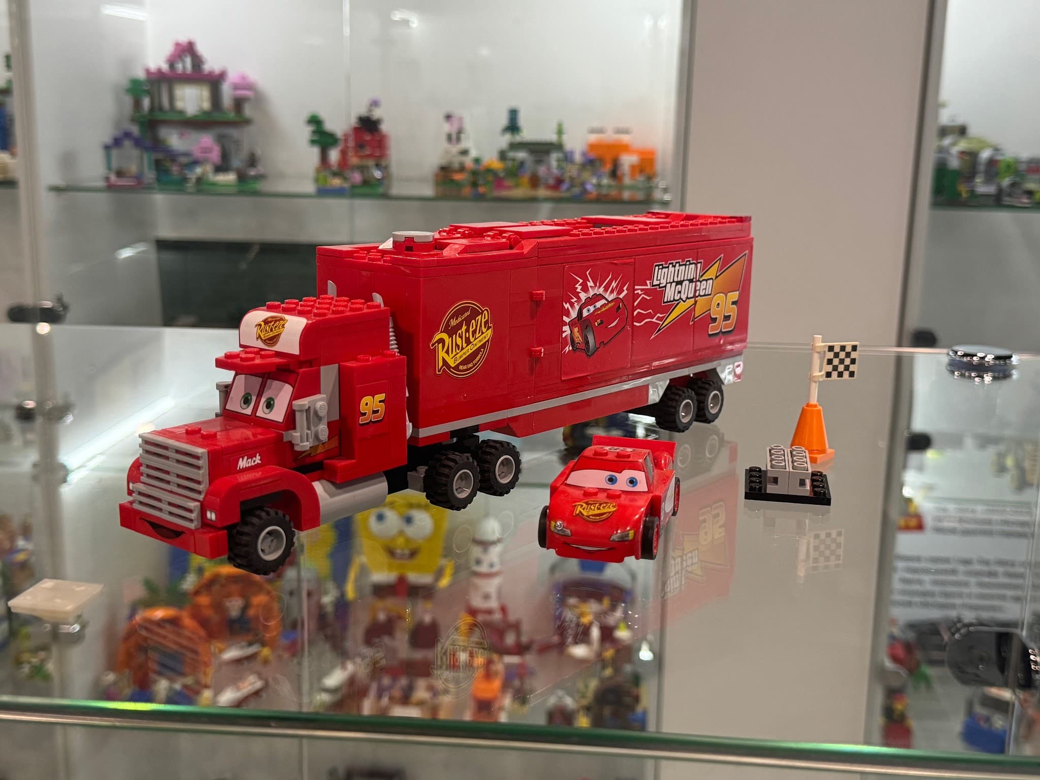 LEGO 8486 Mack's Team Truck