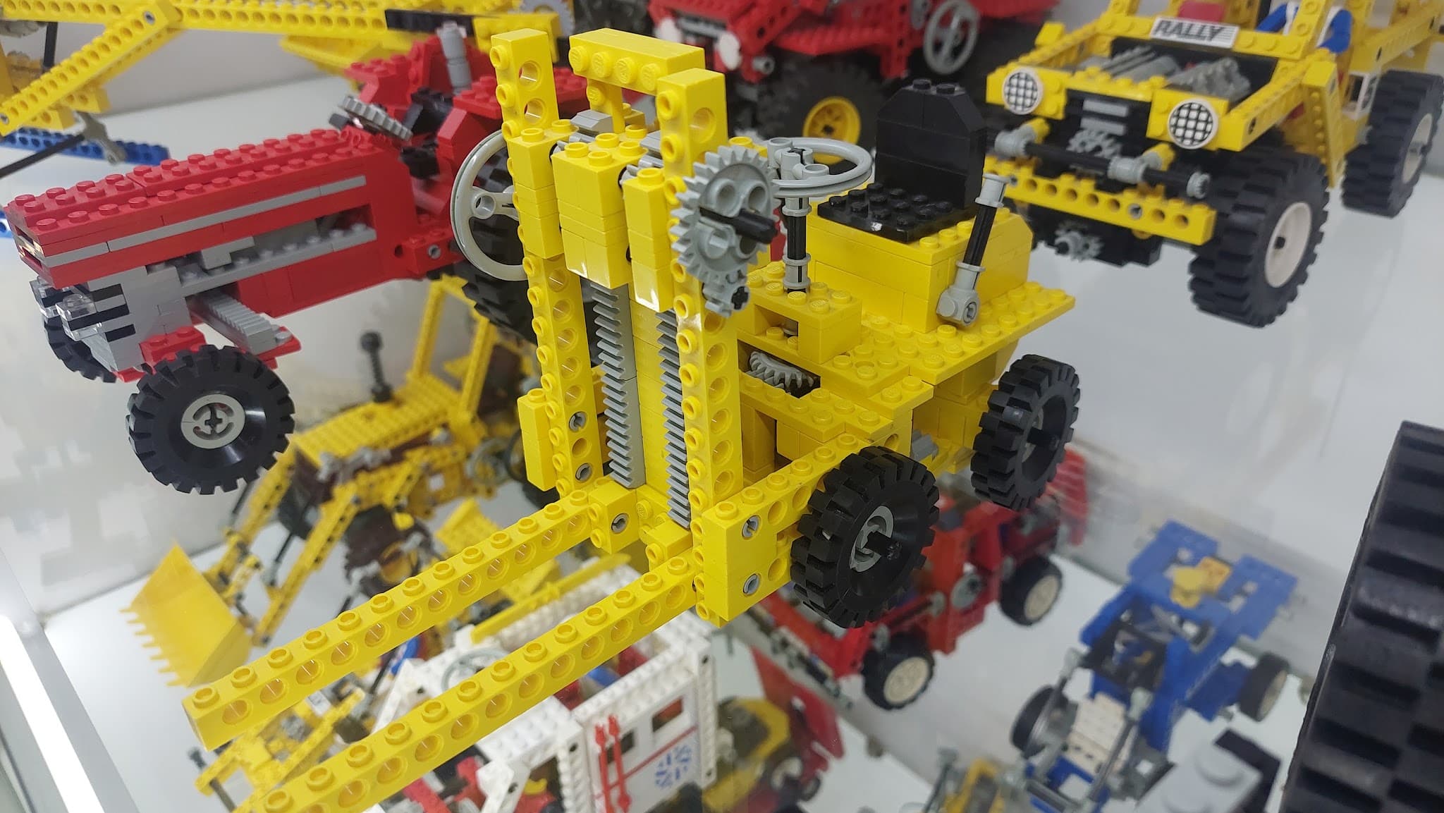 LEGO 850 Fork-Lift Truck