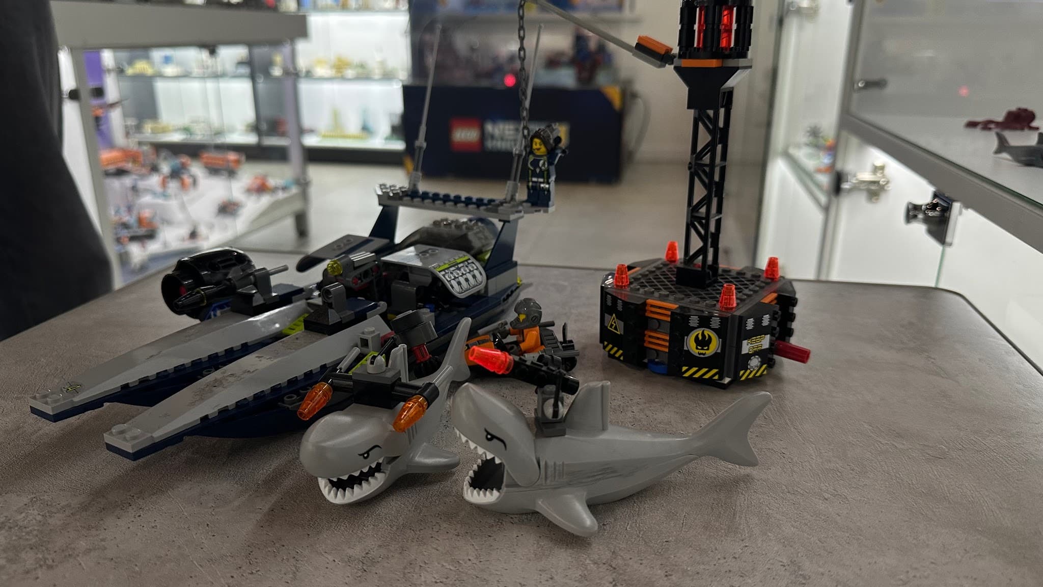 LEGO 8633 Speedboat Rescue
