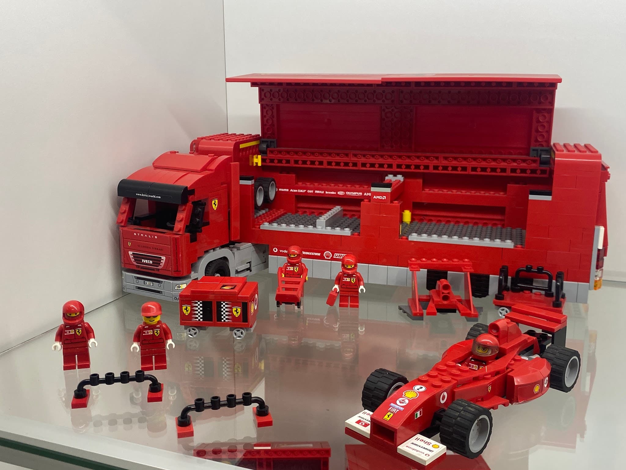 LEGO 8654 Scuderia Ferrari Truck