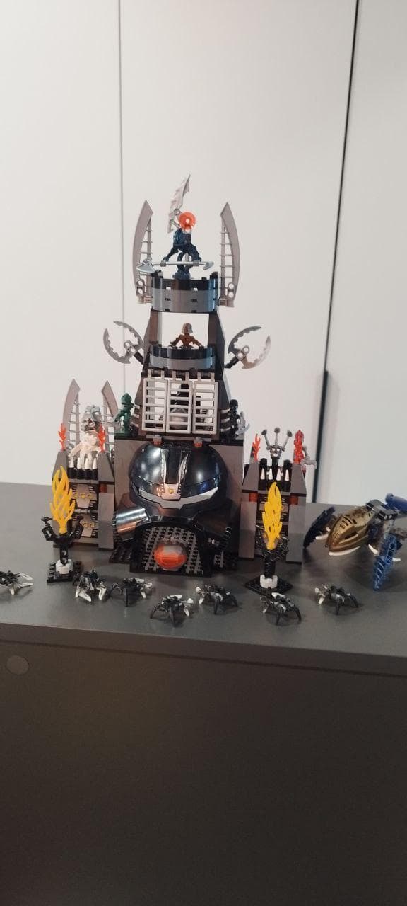 LEGO 8758 Tower of Toa