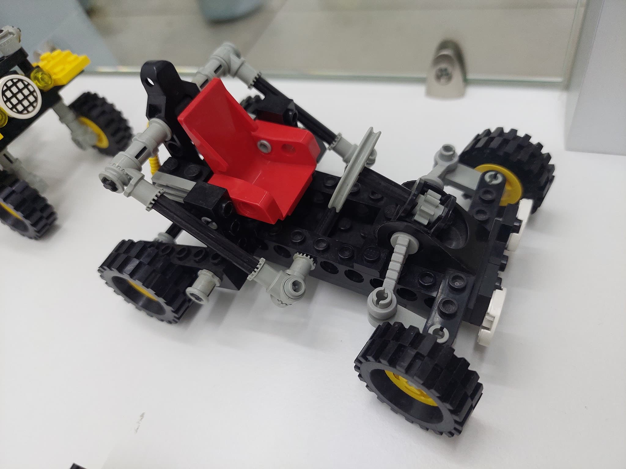 LEGO 8832 Roadster