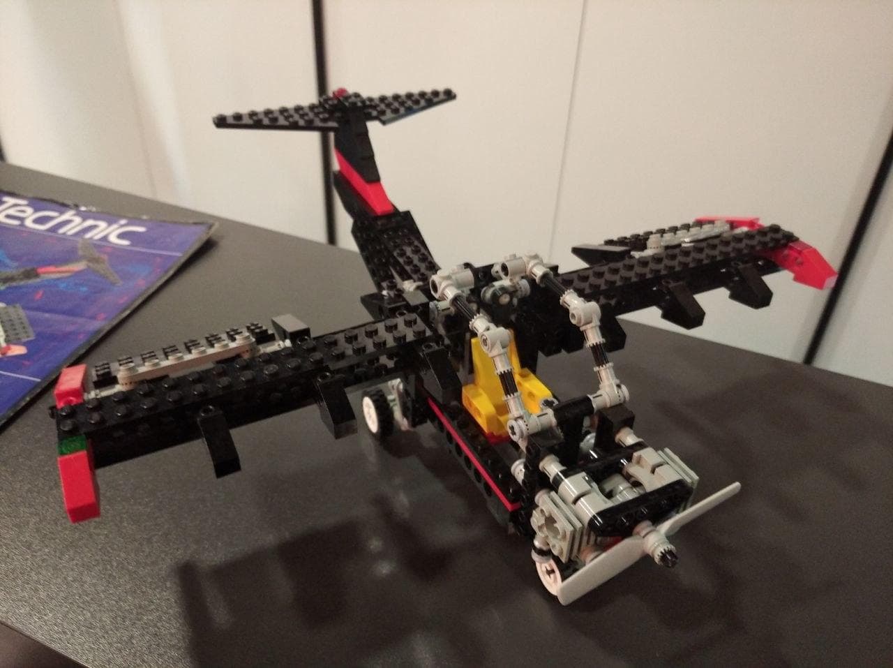 LEGO 8836 Sky Ranger