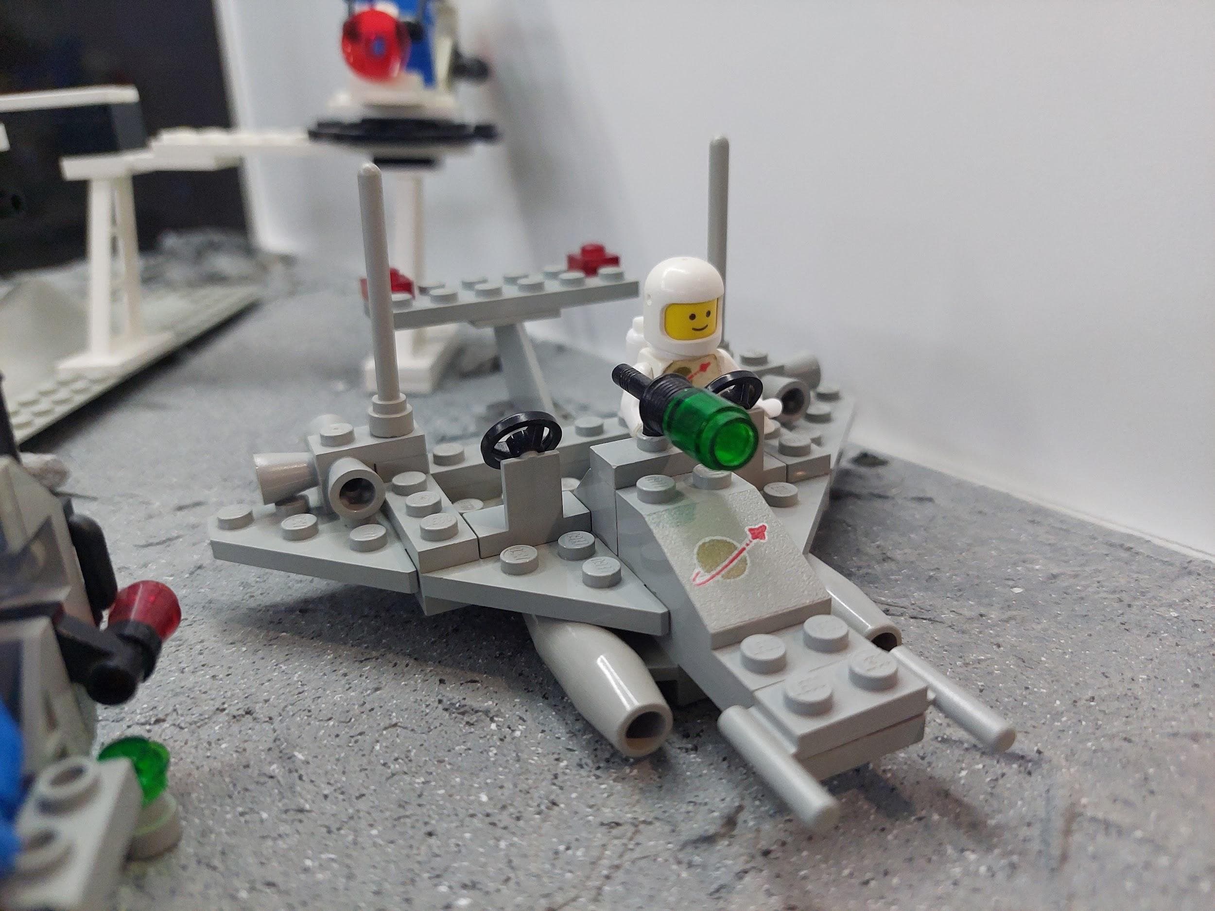 LEGO 891 Two seater space scooter