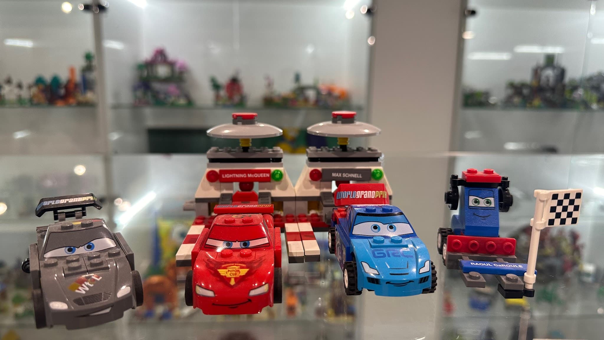 LEGO 9485 Ultimate Race Set