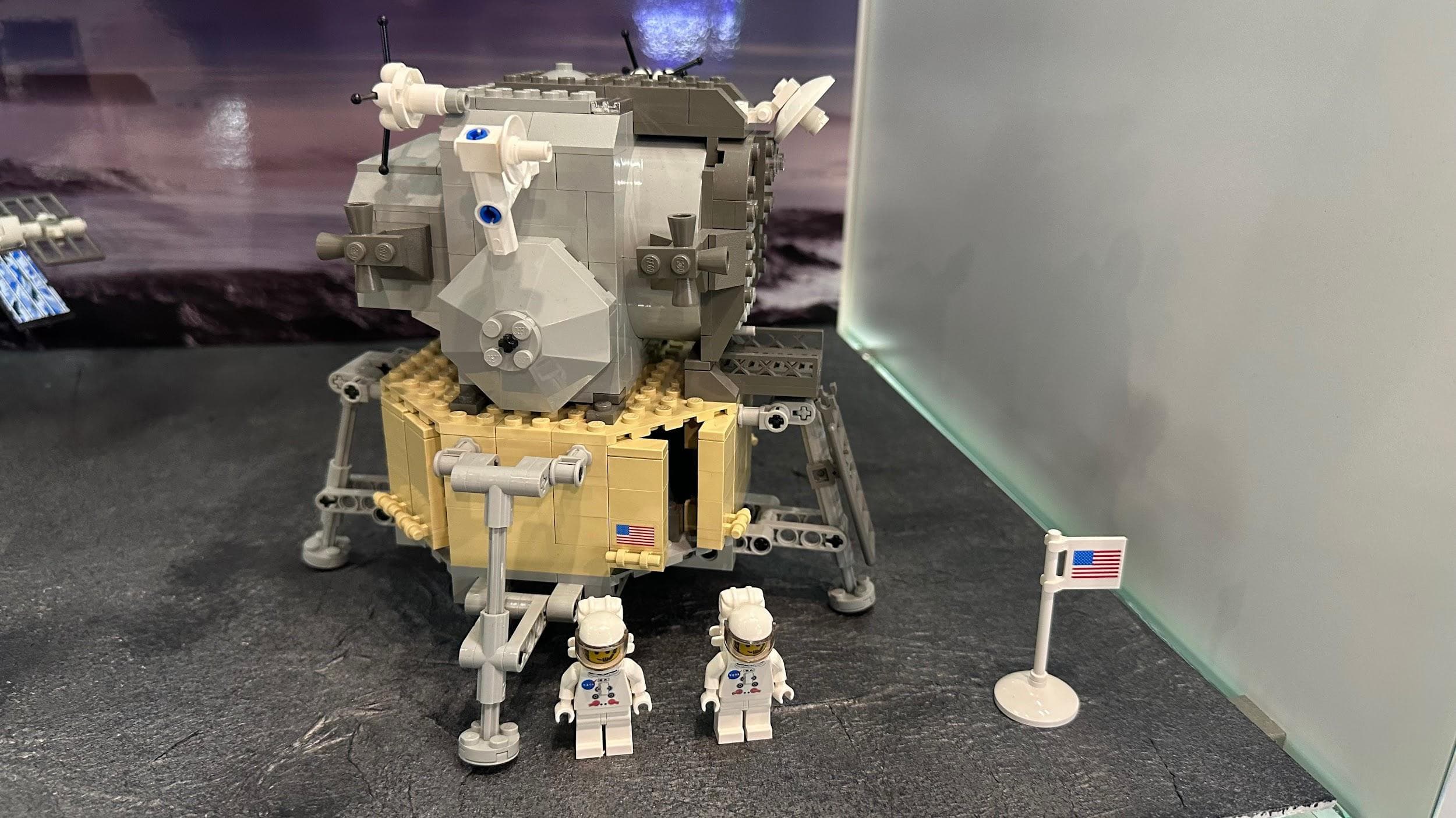 LEGO 10029 Lunar Lander