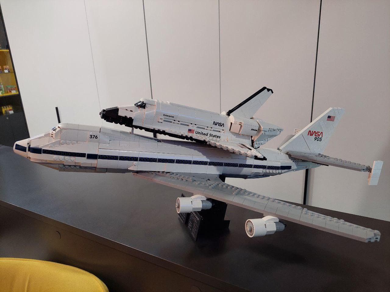 LEGO 10360 Shuttle Carrier Aircraft