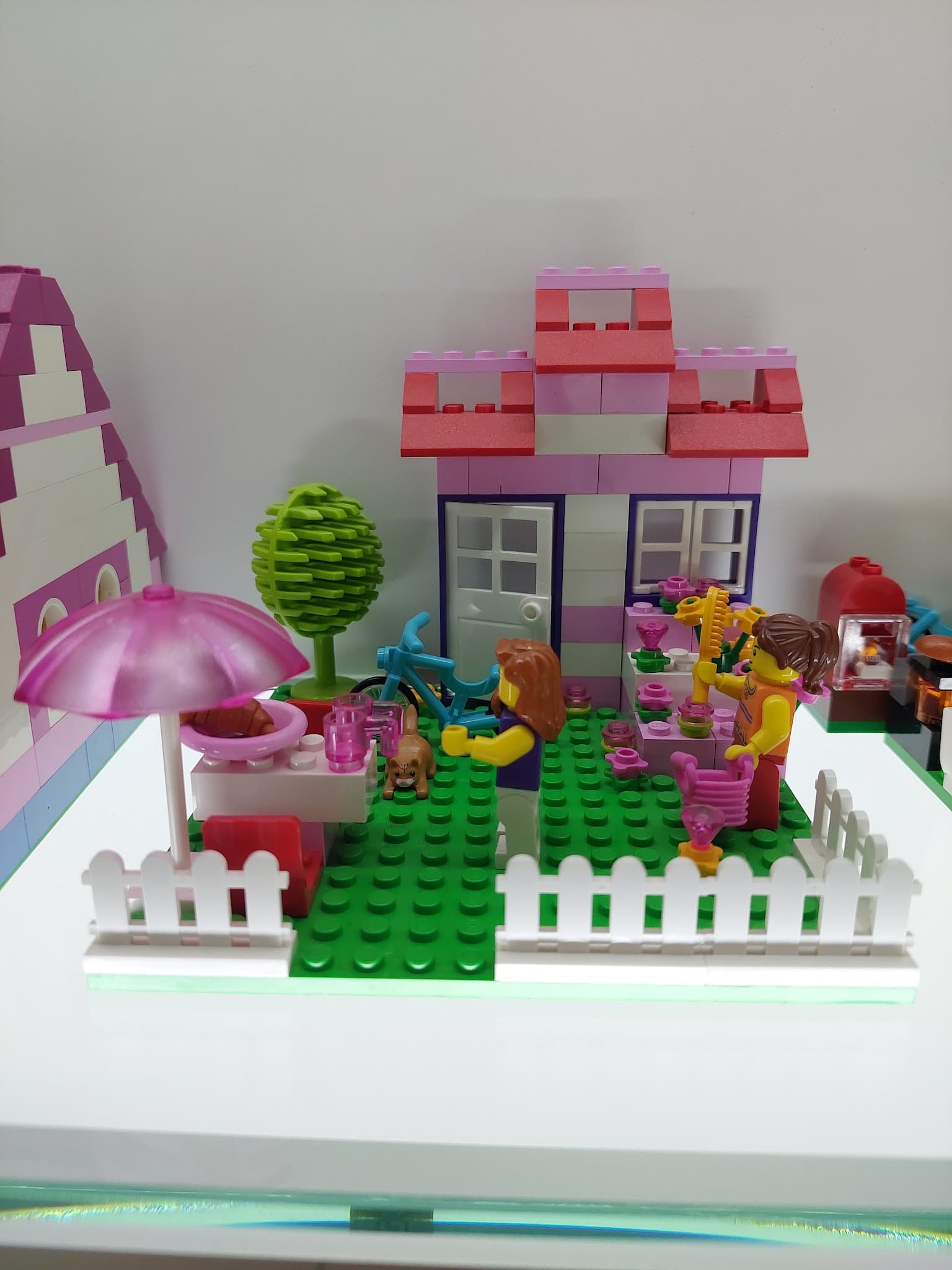 LEGO 10660 LEGO Pink Suitcase