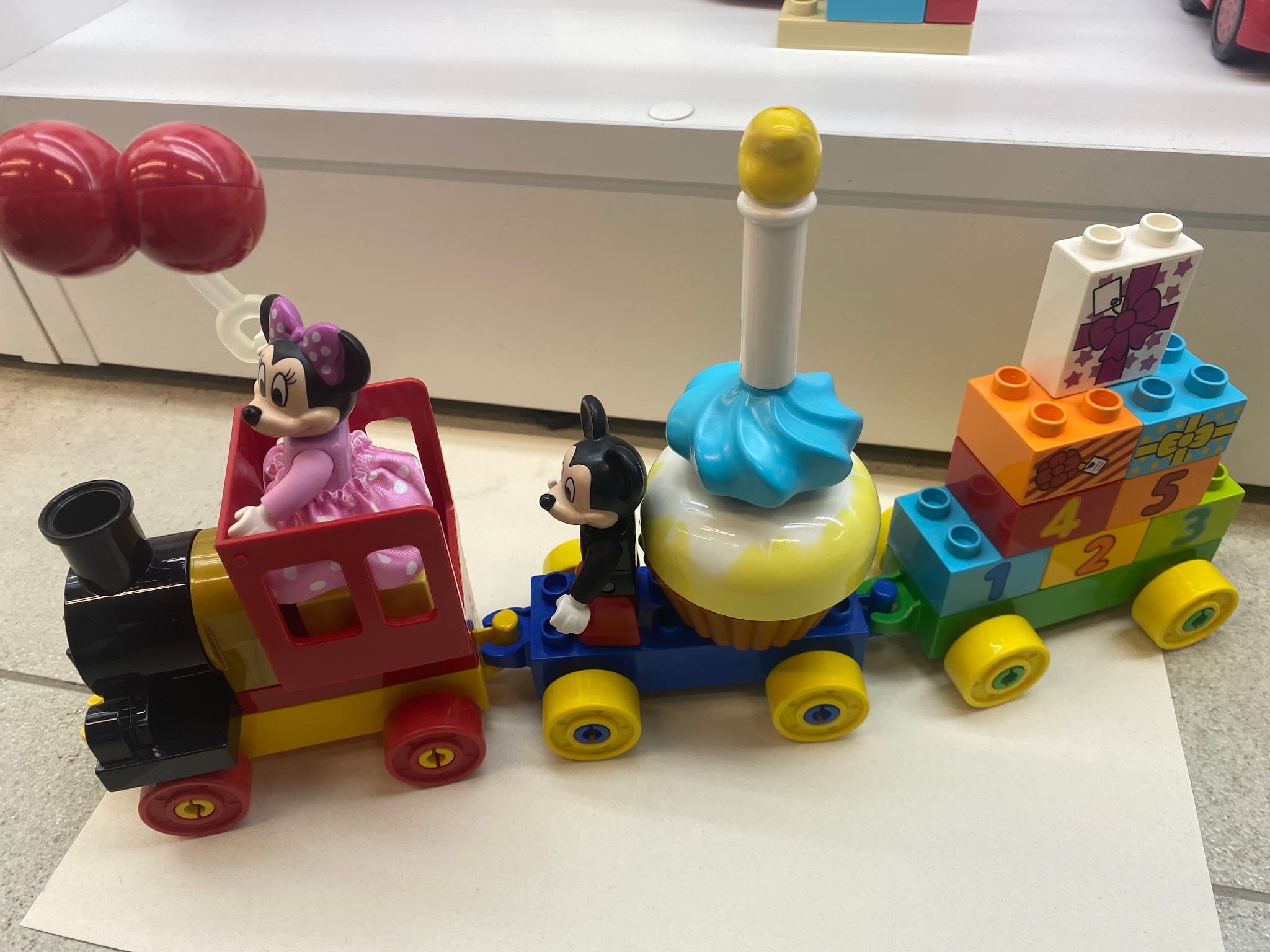 LEGO 10941 Mickey & Minnie Birthday Train