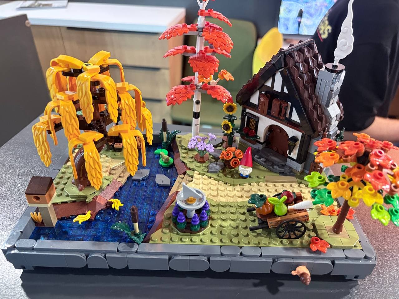 LEGO 11372 Autumn Cottage Garden