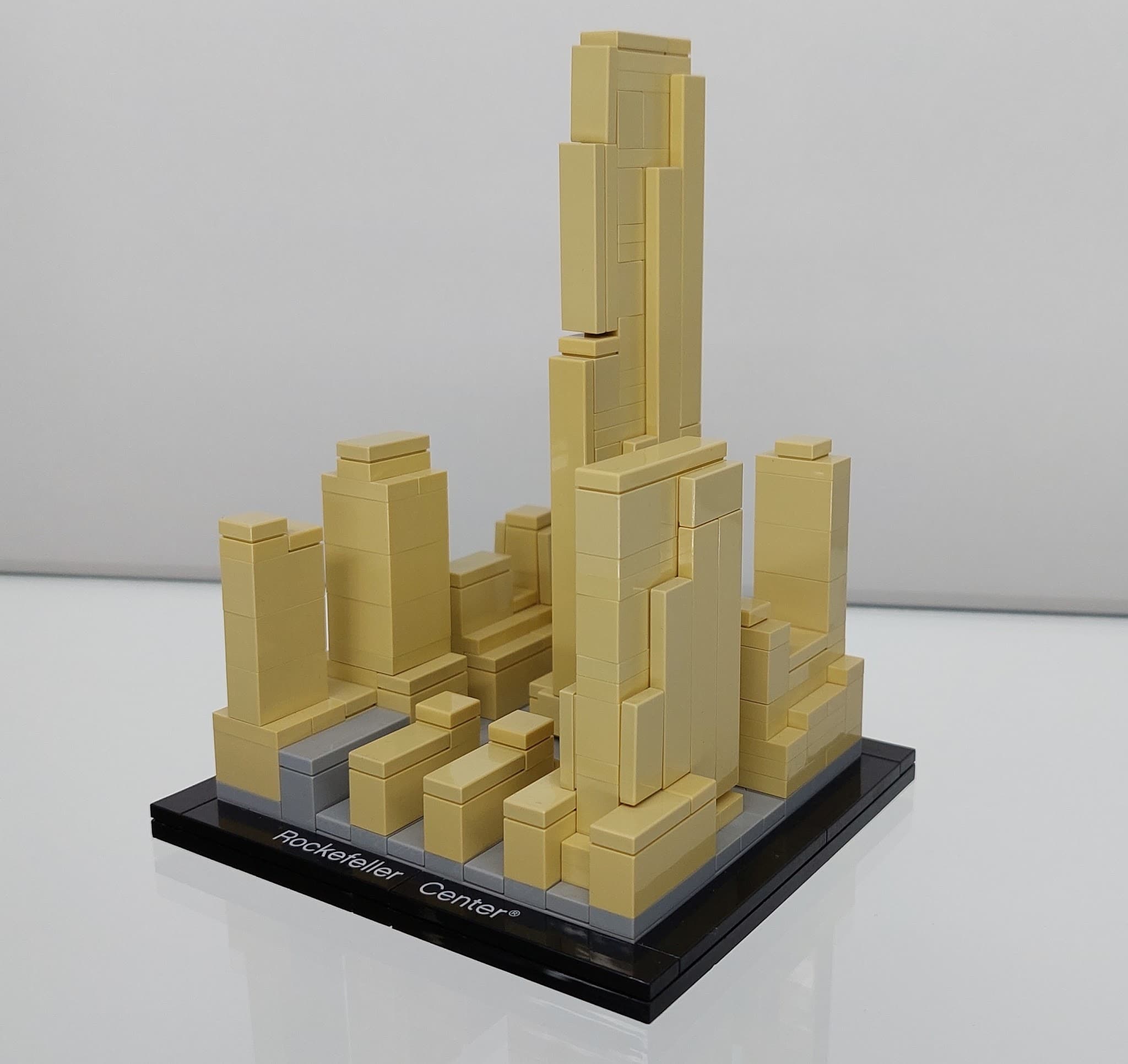 LEGO 21007 Rockefeller Centre