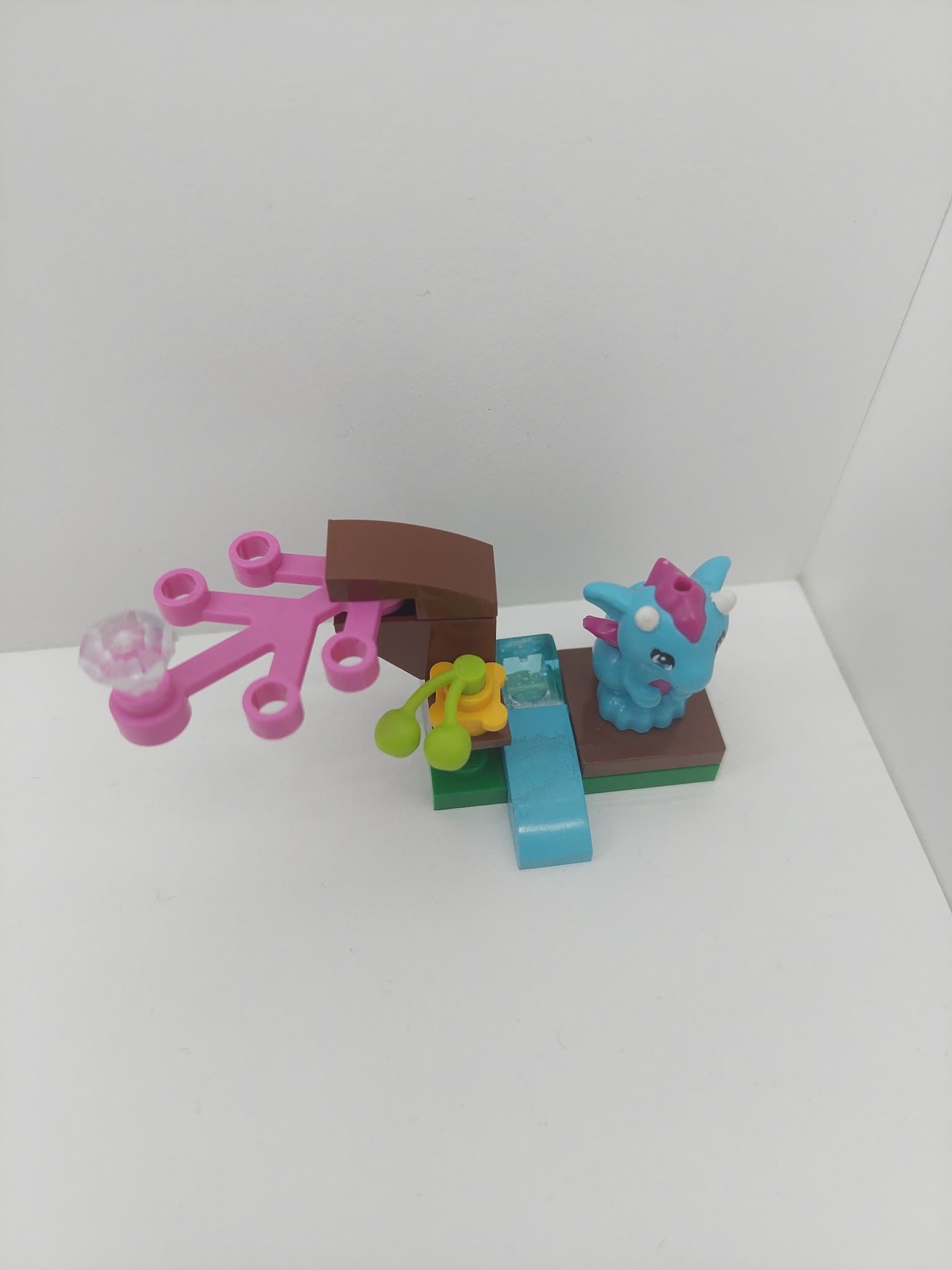 LEGO 241601 Miku the Dragon