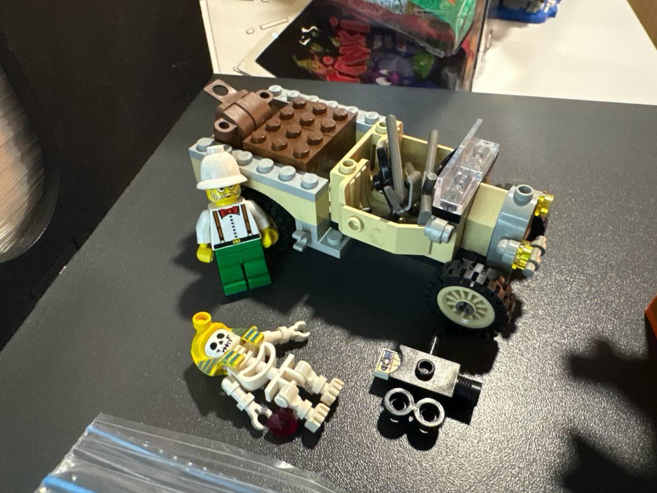LEGO 2995 Adventurers Car