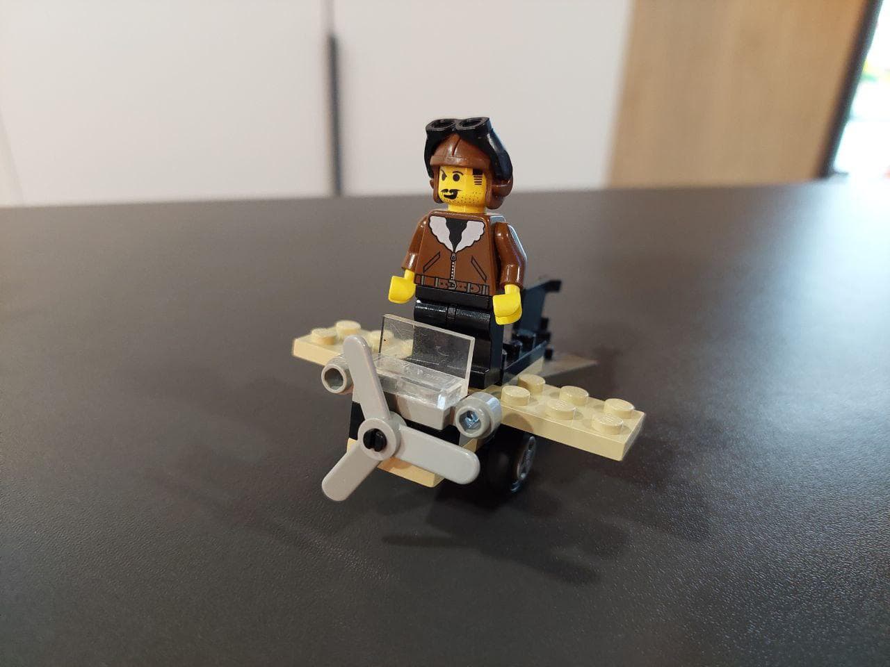 LEGO 3022 Harry Cane's Airplane