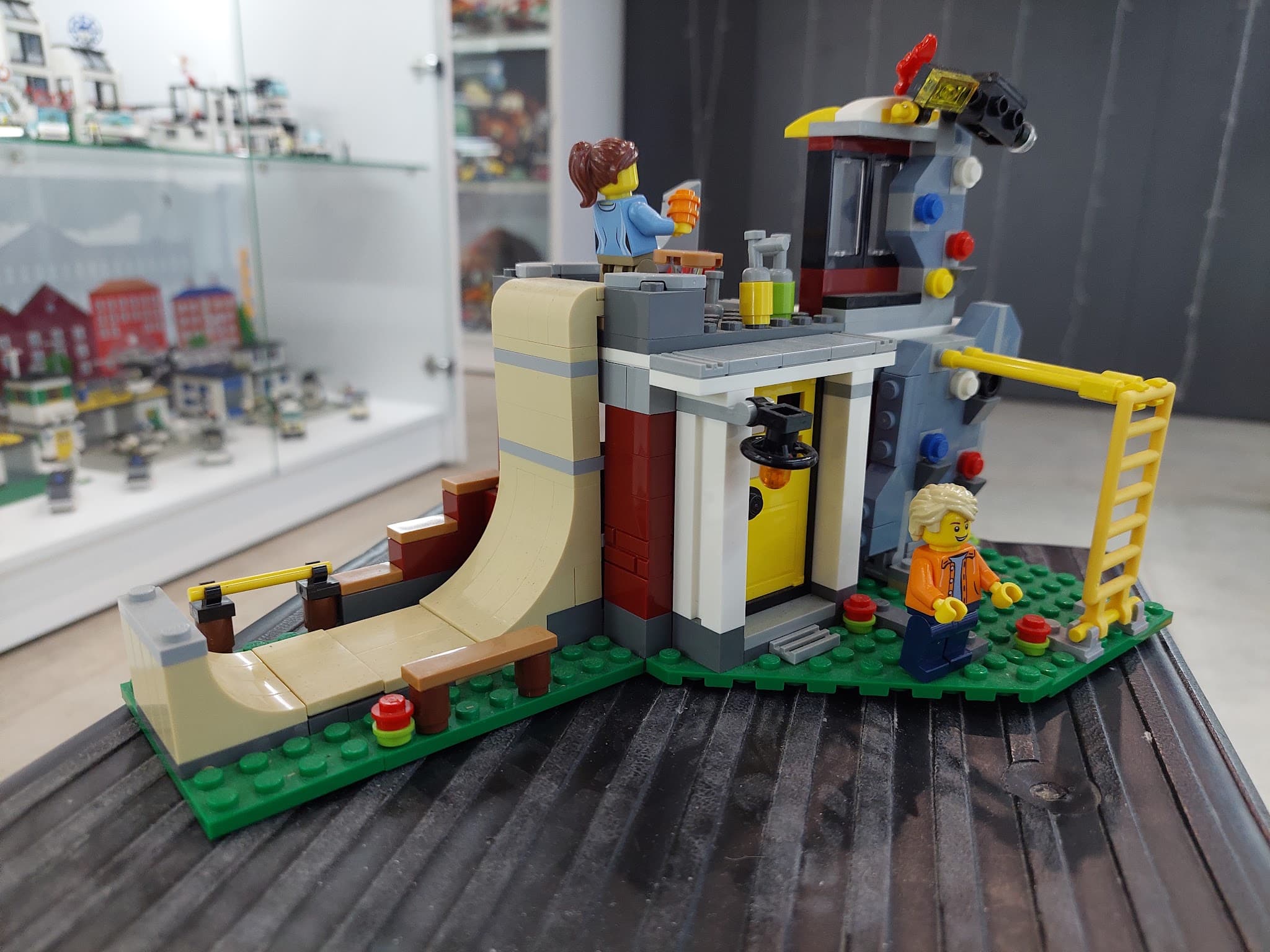 LEGO 31081 Modular Skate House