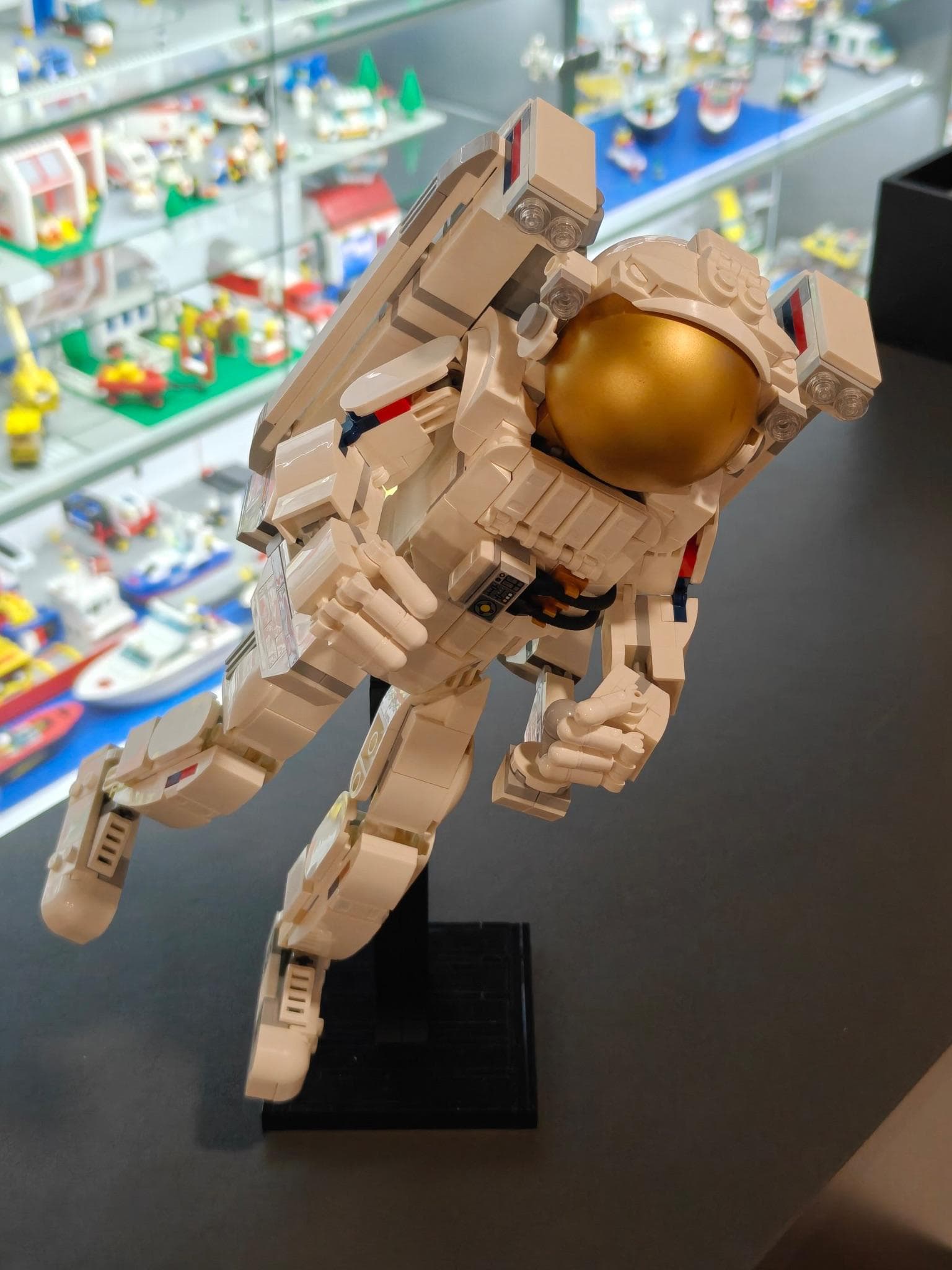 LEGO 31152 Space Astronaut
